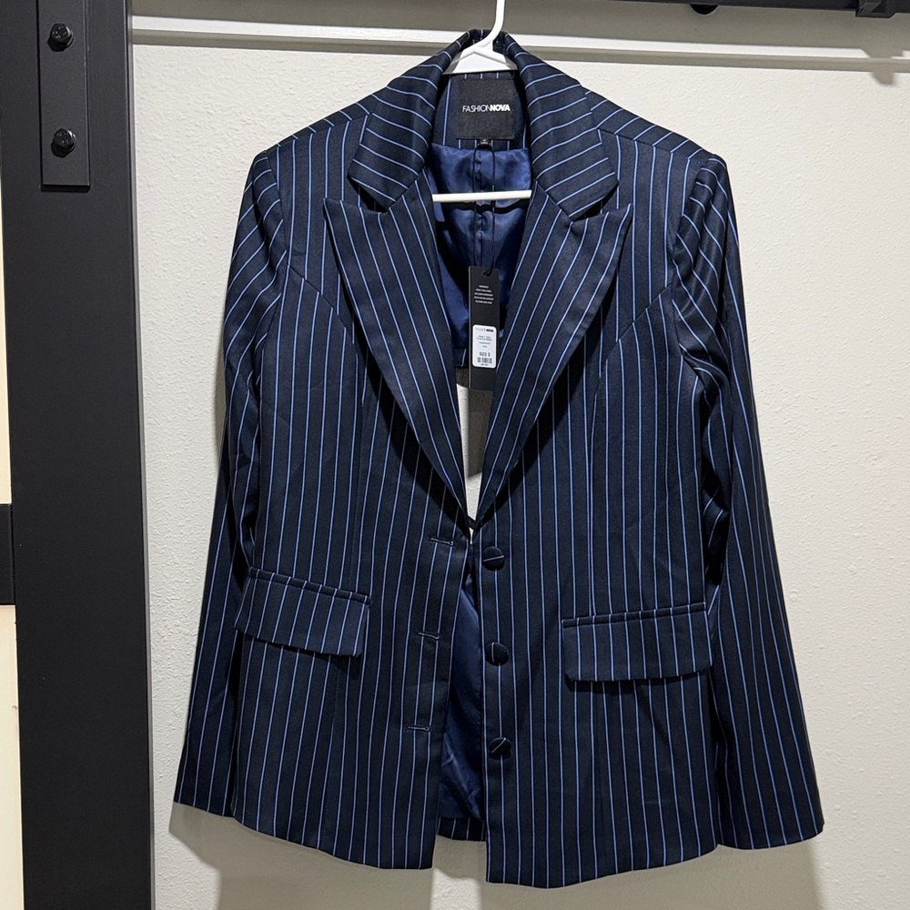 Fashion Nova Men's Striped Navy Blazer